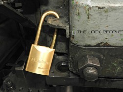 Master Lock ProSeries® Solid Brass No. 6840BLF